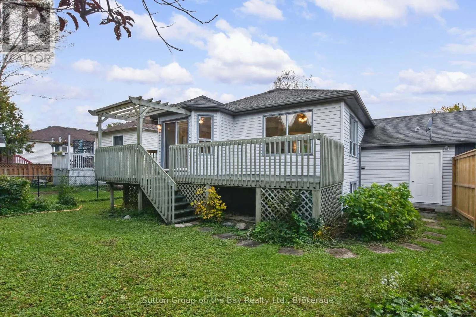 77 FERNBROOK DRIVE
