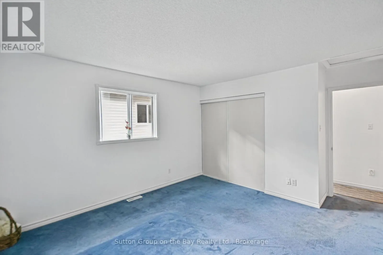 77 FERNBROOK DRIVE