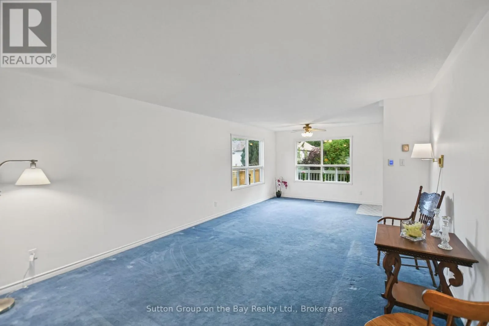 77 FERNBROOK DRIVE
