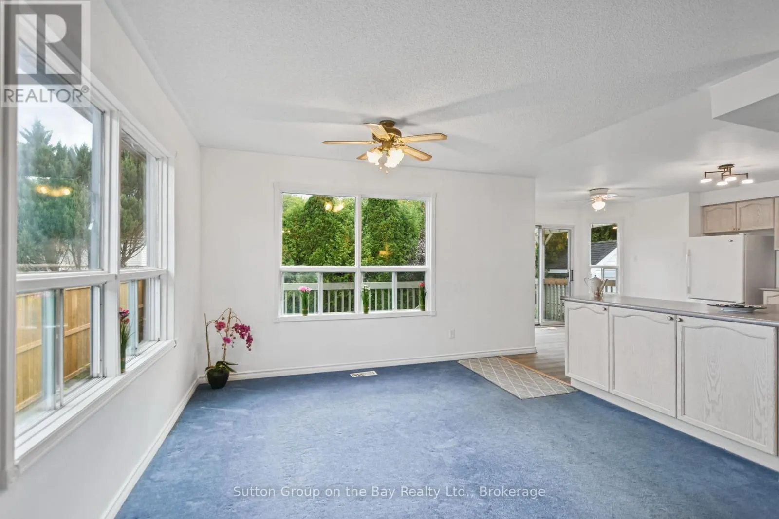 77 FERNBROOK DRIVE