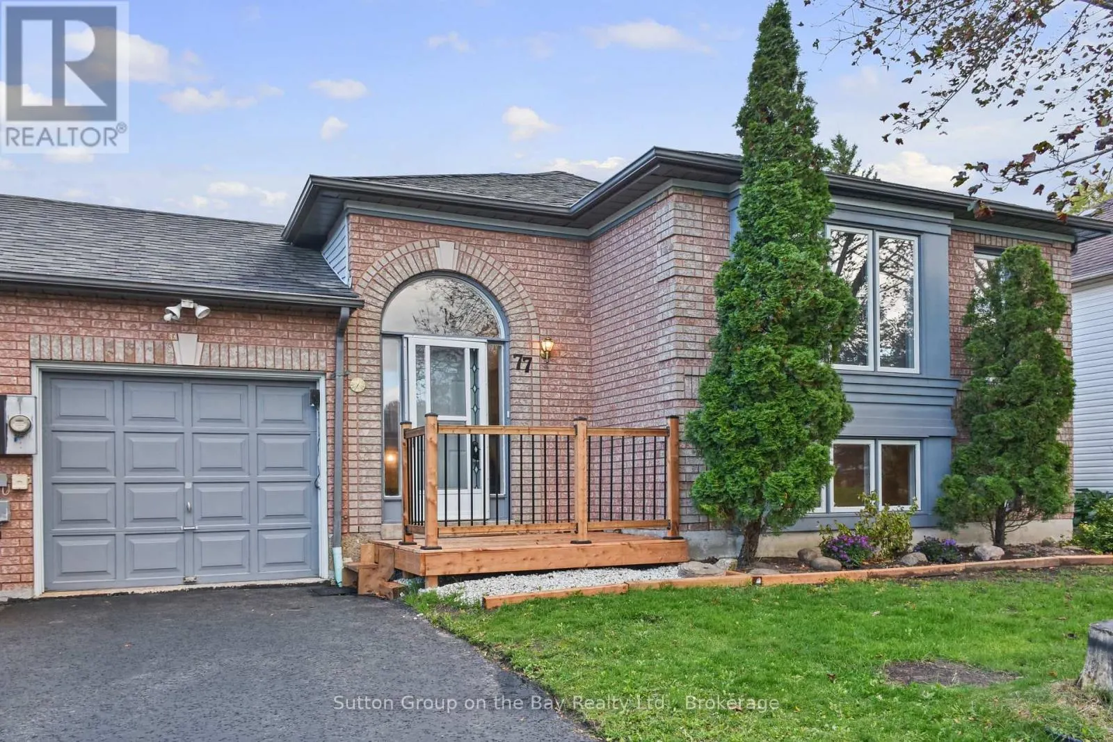 77 FERNBROOK DRIVE