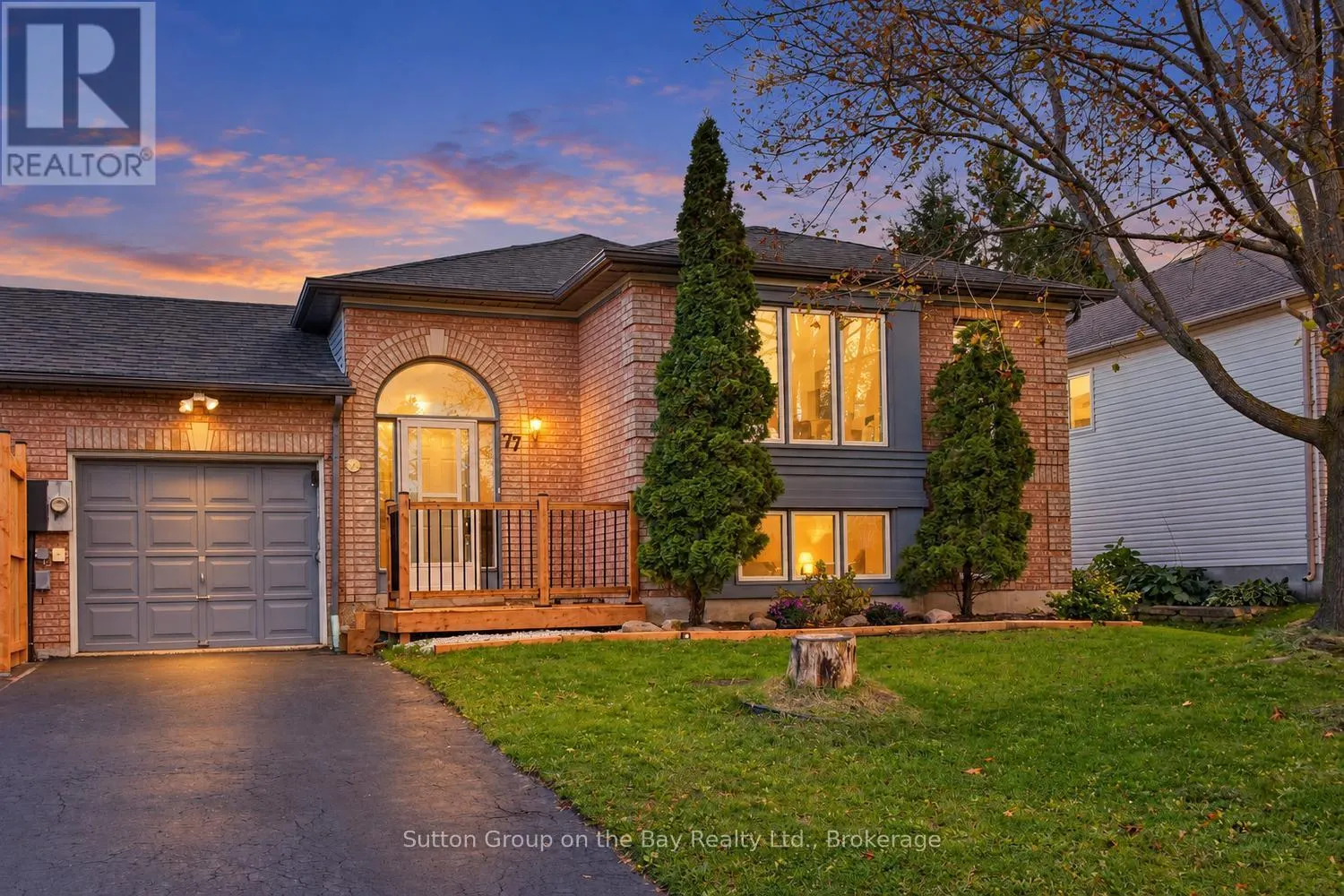 77 FERNBROOK DRIVE