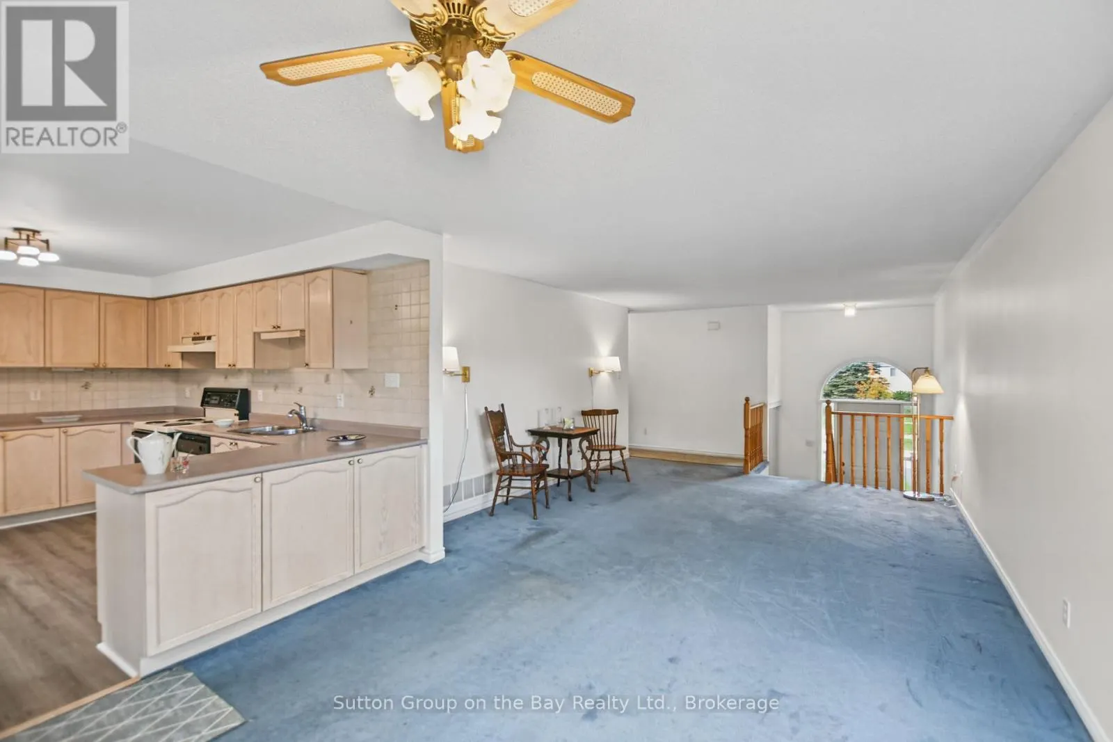 77 FERNBROOK DRIVE