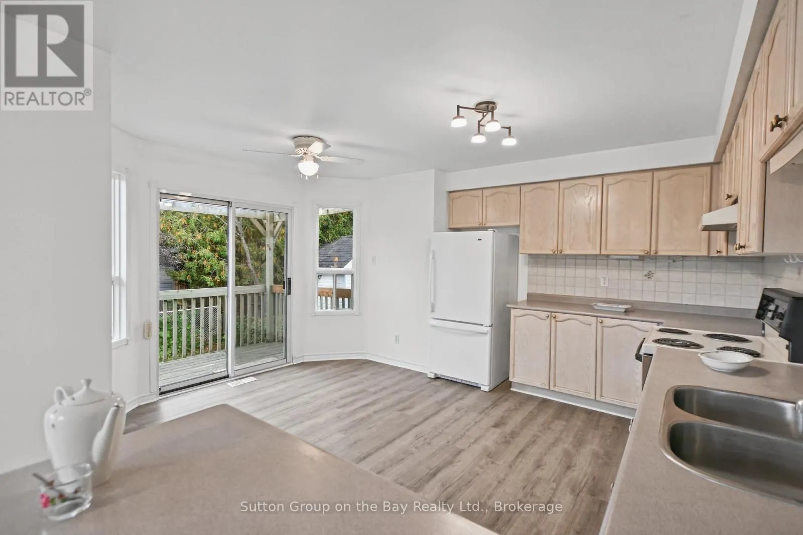77 FERNBROOK DRIVE