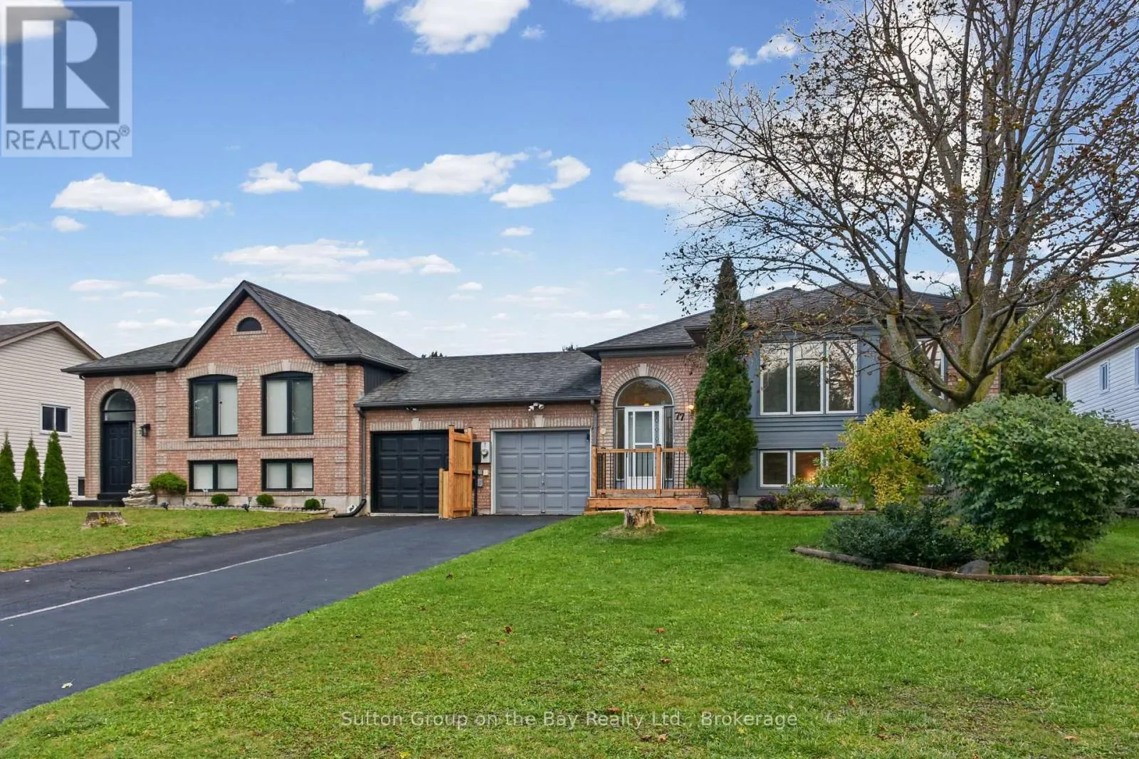 77 FERNBROOK DRIVE