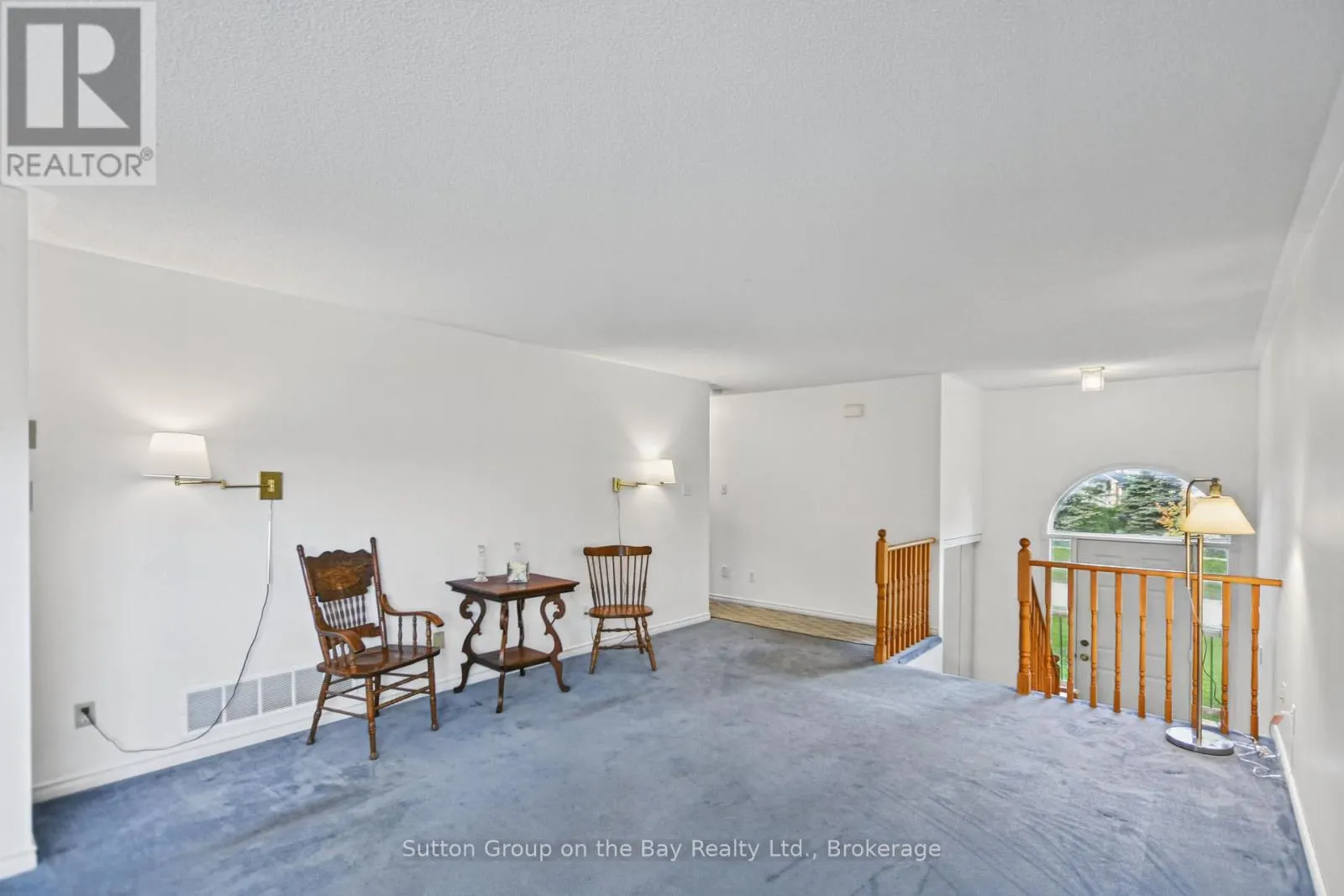 77 FERNBROOK DRIVE