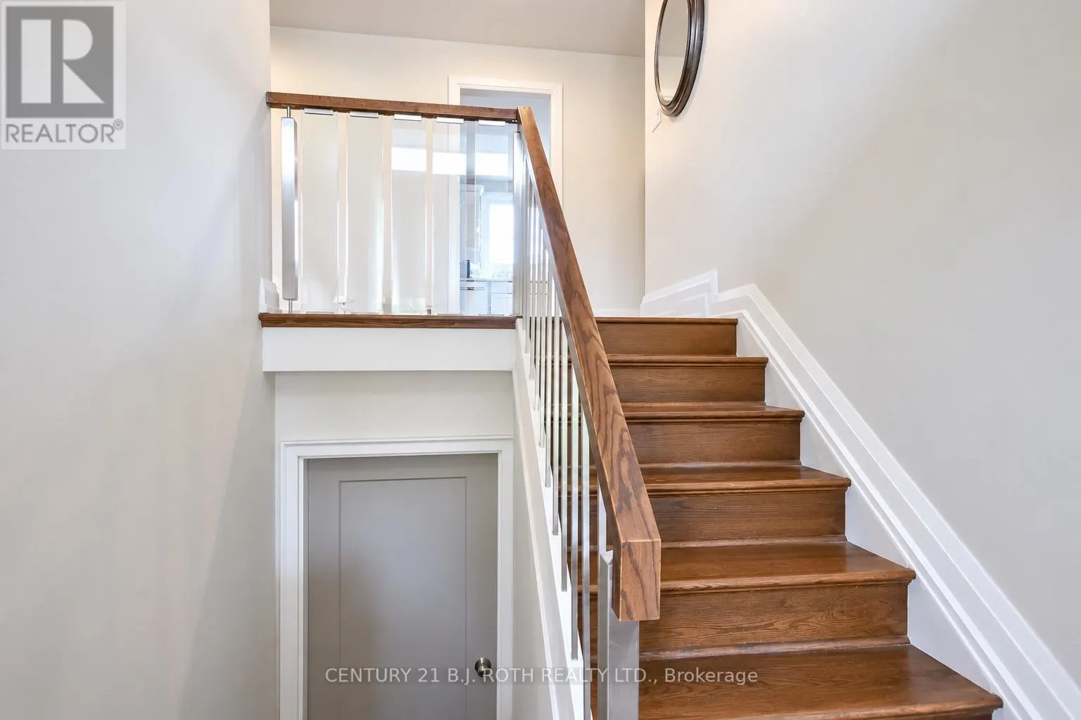 93 GROVE STREET E