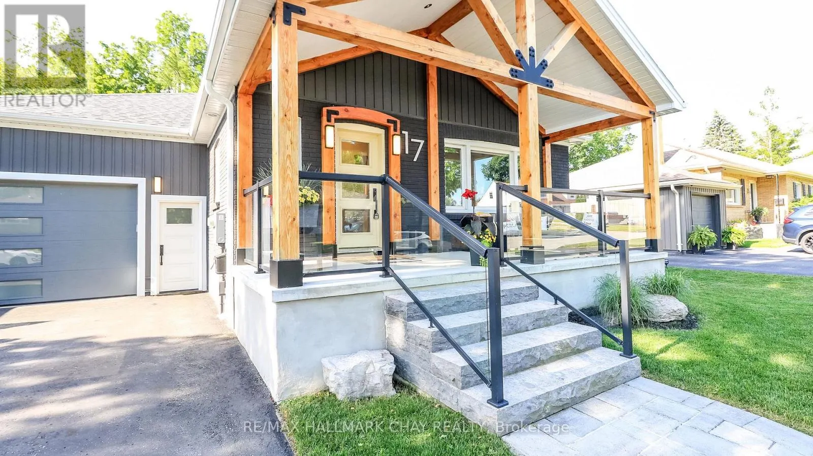 17 BOWMAN AVENUE