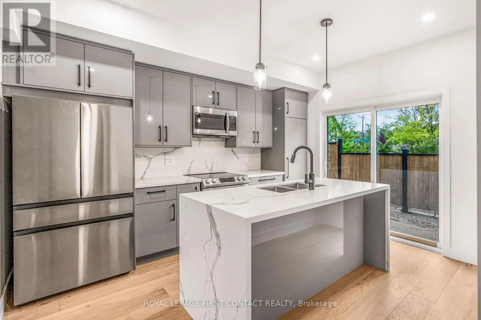 18 ALDERWOOD LANE