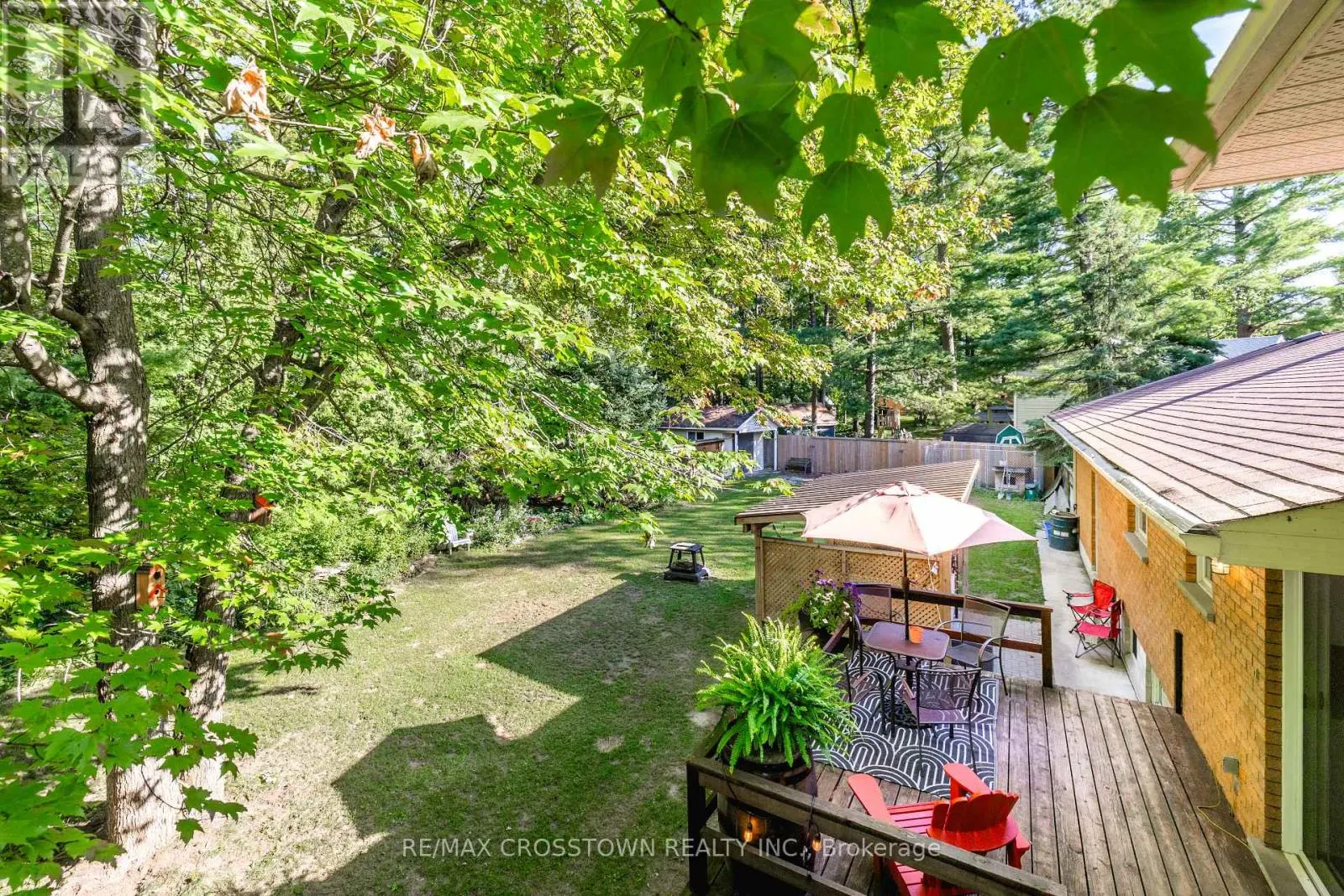 87 BAYWOOD WAY