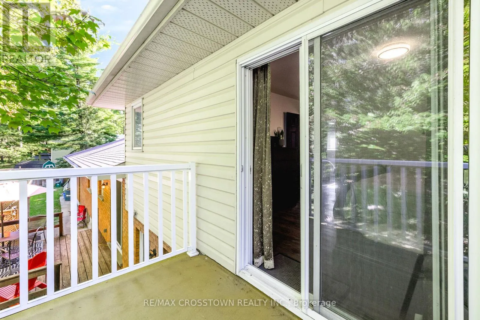 87 BAYWOOD WAY