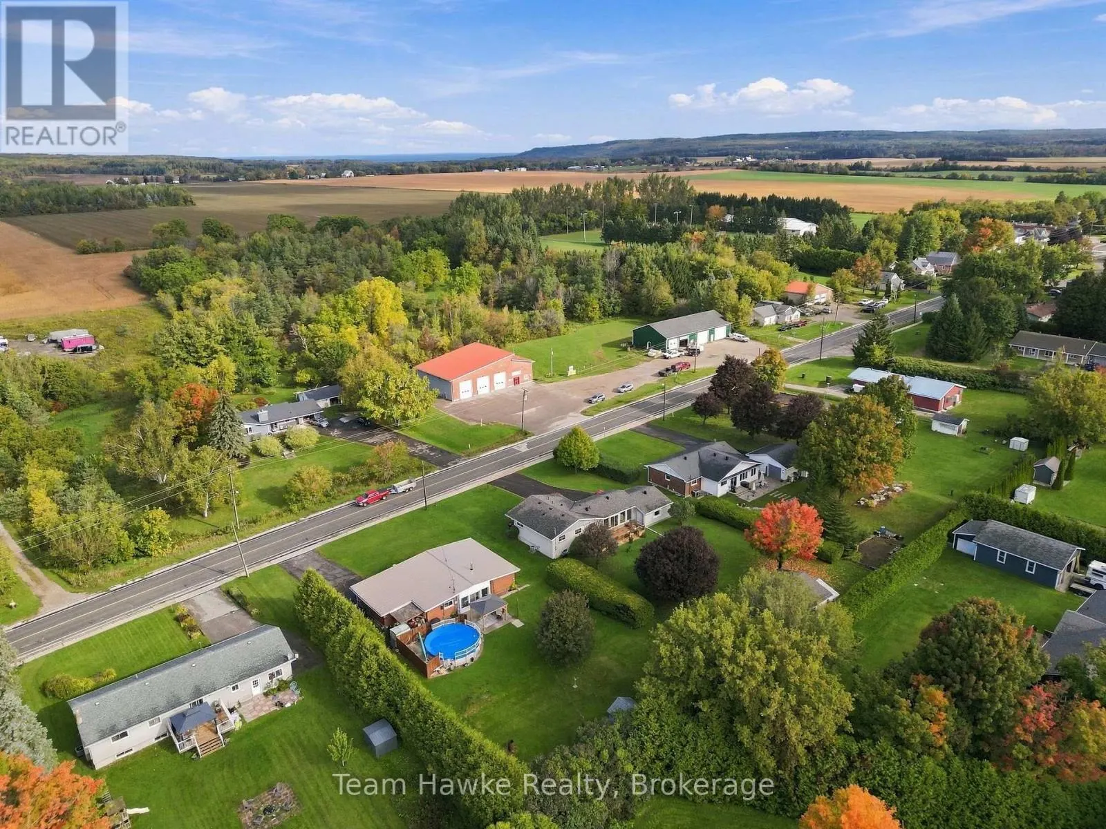 385 LAFONTAINE ROAD W