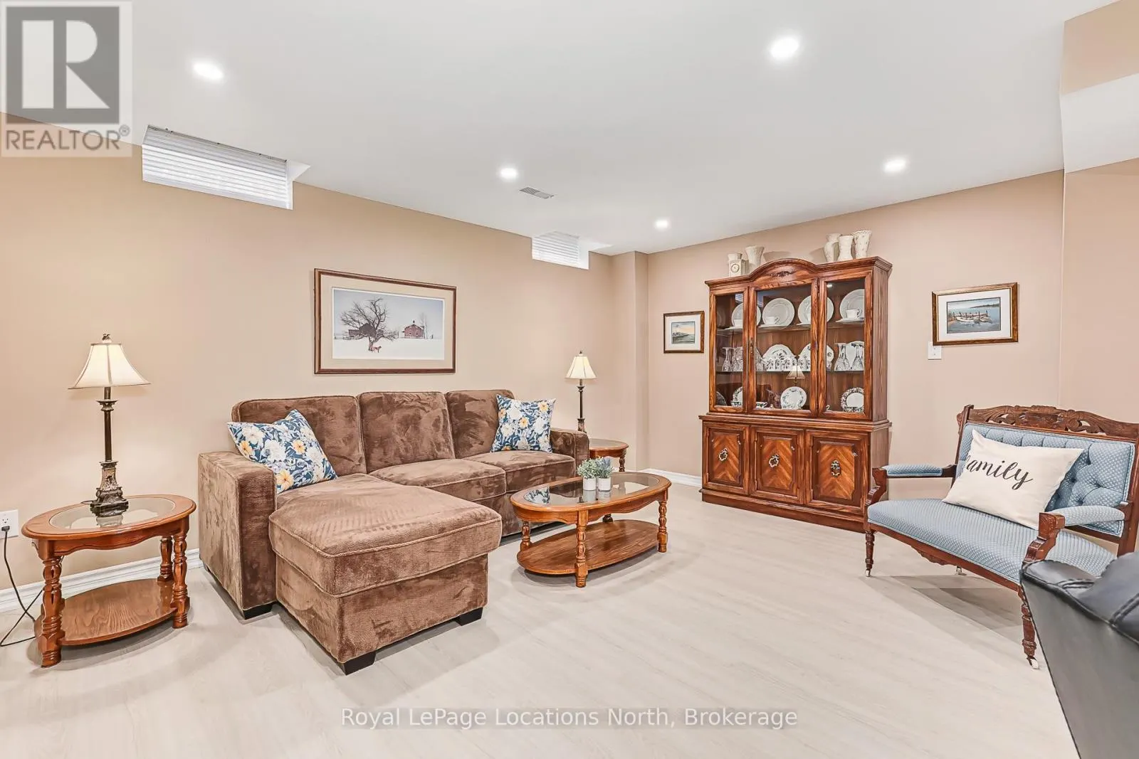 14 CLUBHOUSE DRIVE