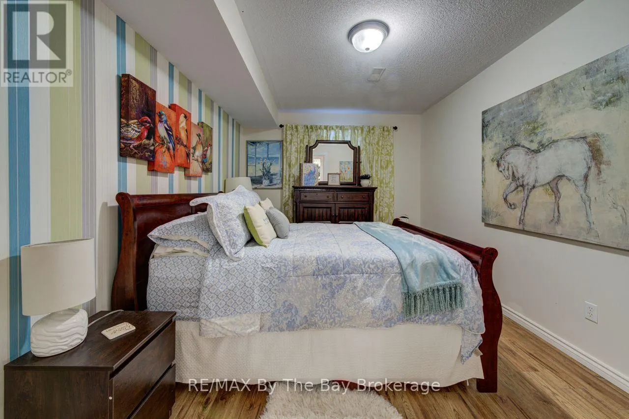 9 CRANBERRY HEIGHTS