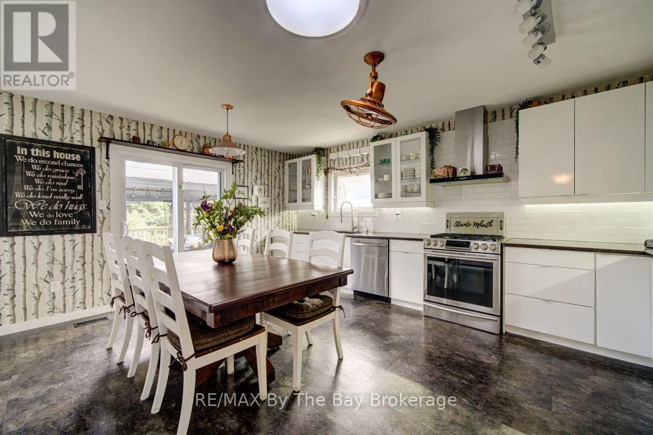 9 CRANBERRY HEIGHTS