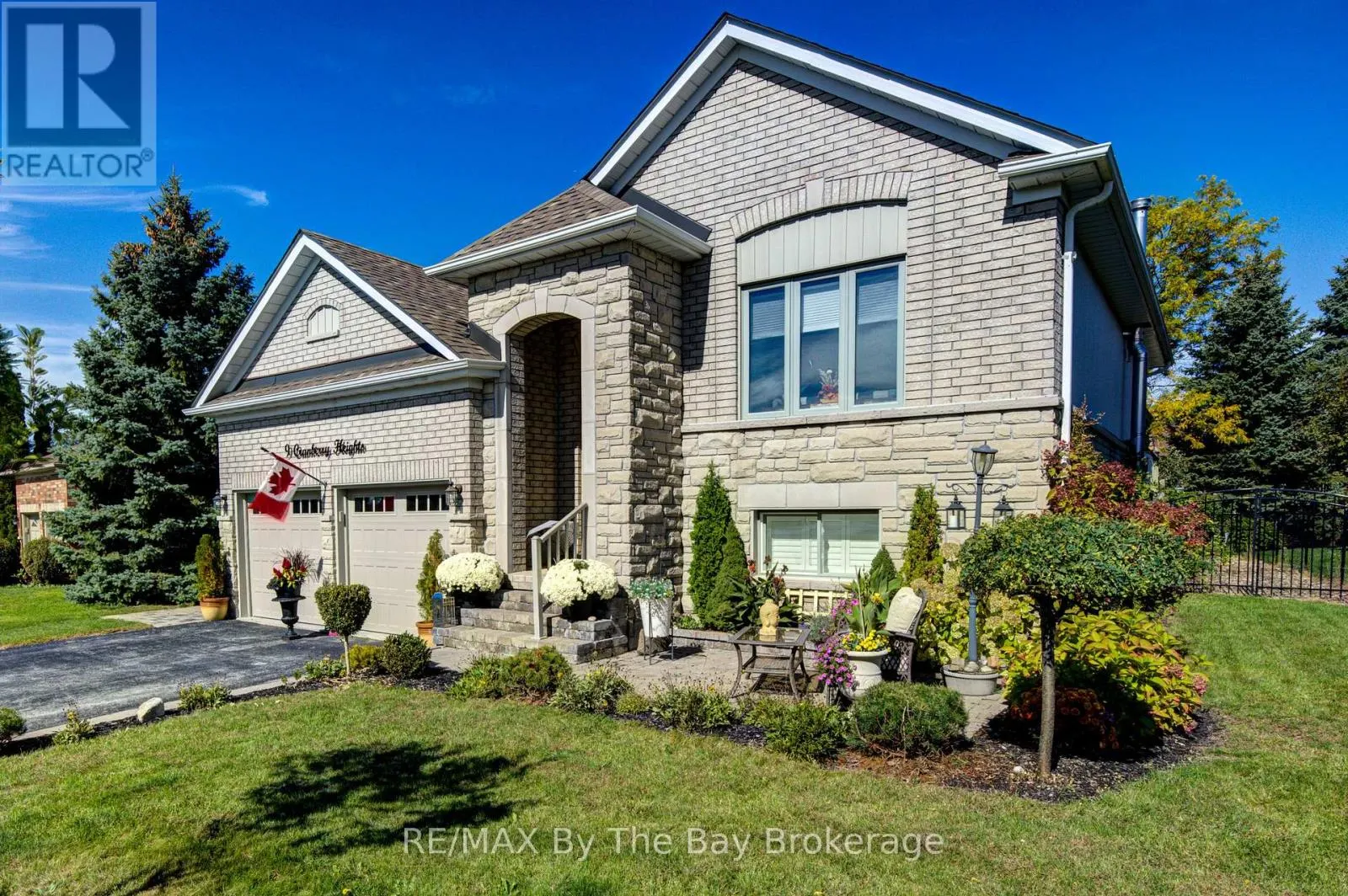 9 CRANBERRY HEIGHTS