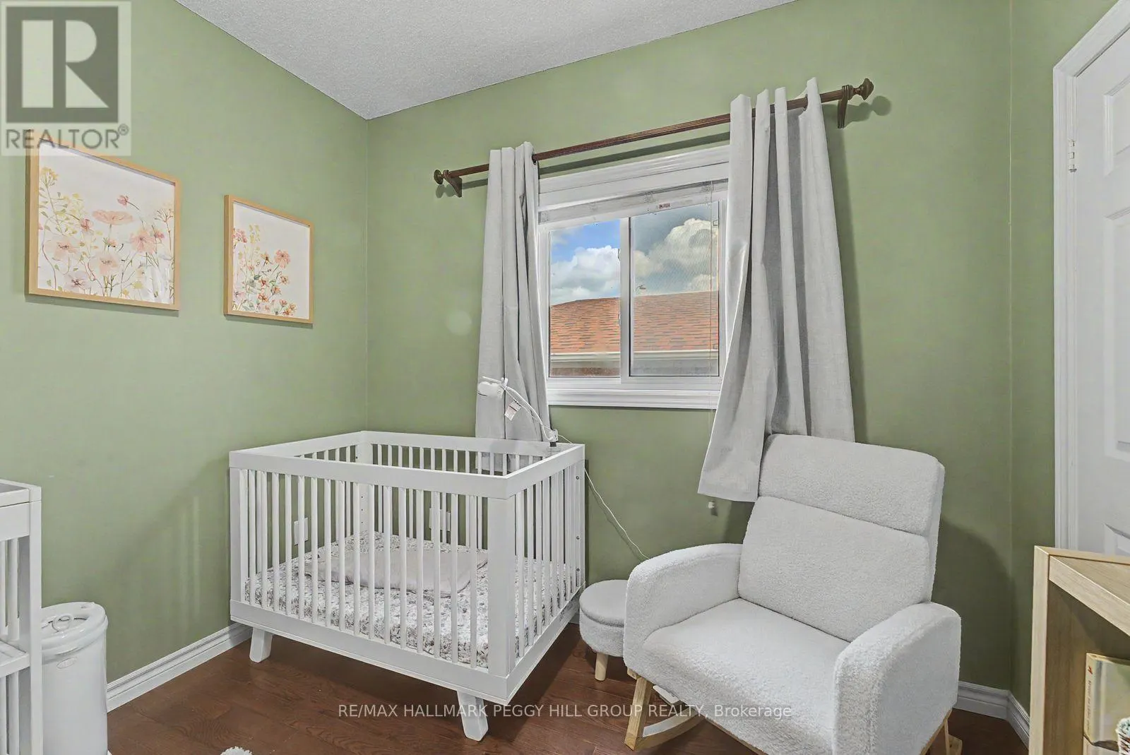 UPPER - 65 JESSICA DRIVE