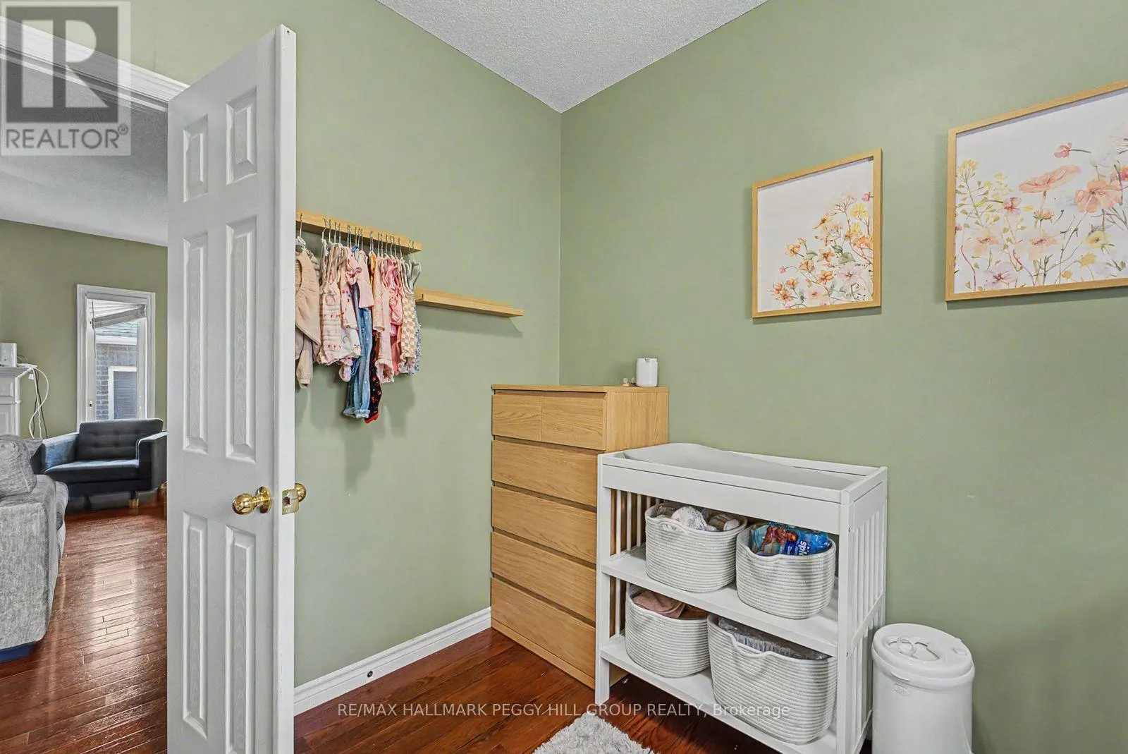 UPPER - 65 JESSICA DRIVE