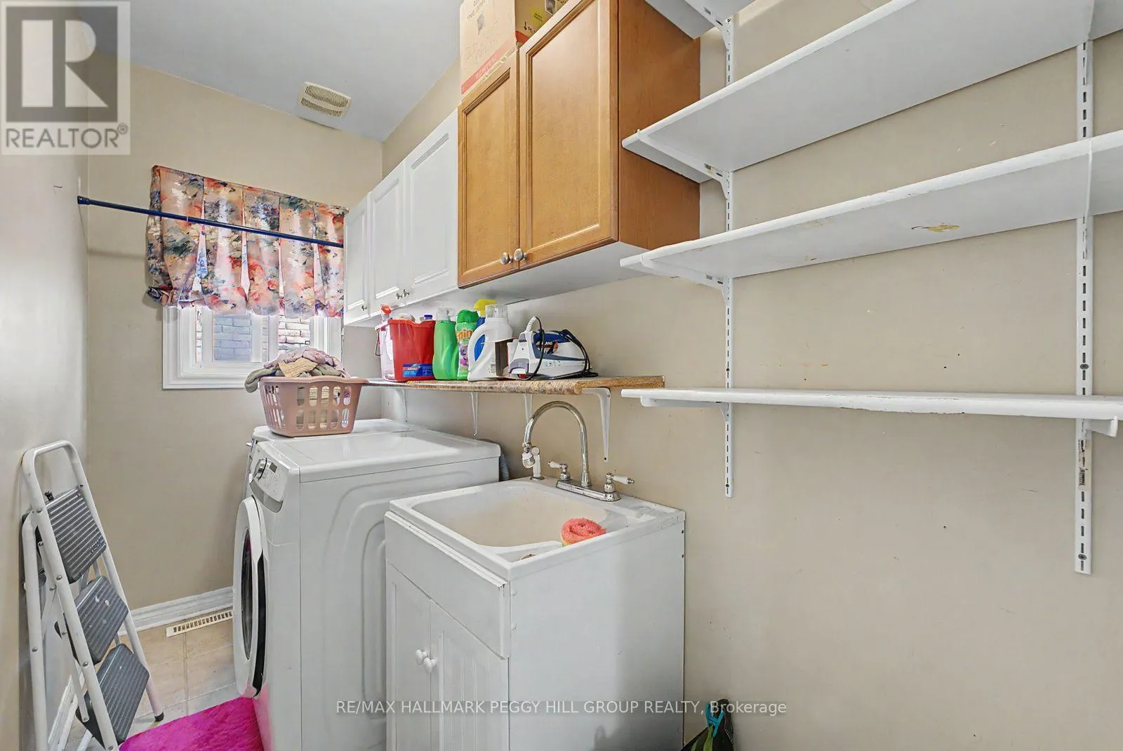 UPPER - 65 JESSICA DRIVE