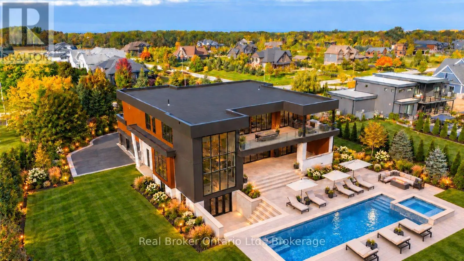 1 MEADOWLARK WAY