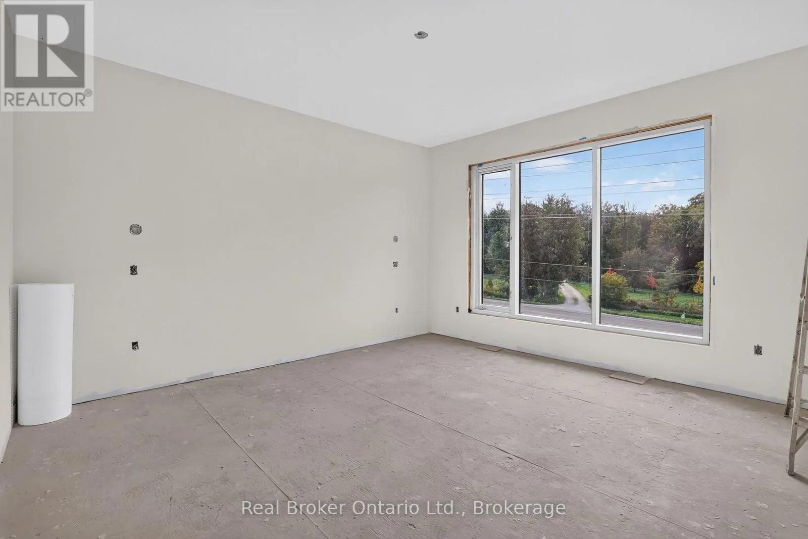 1 MEADOWLARK WAY