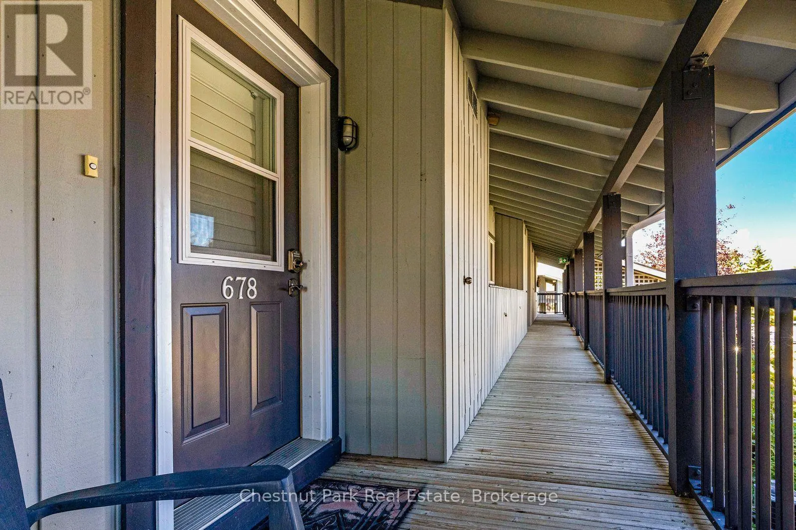 678 JOHNSTON PARK AVENUE