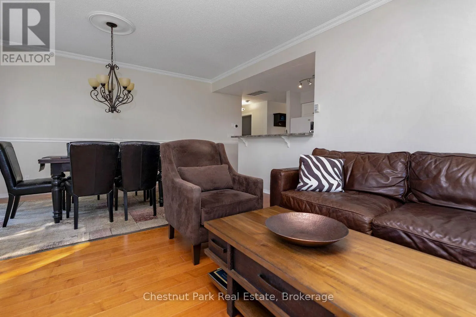 678 JOHNSTON PARK AVENUE