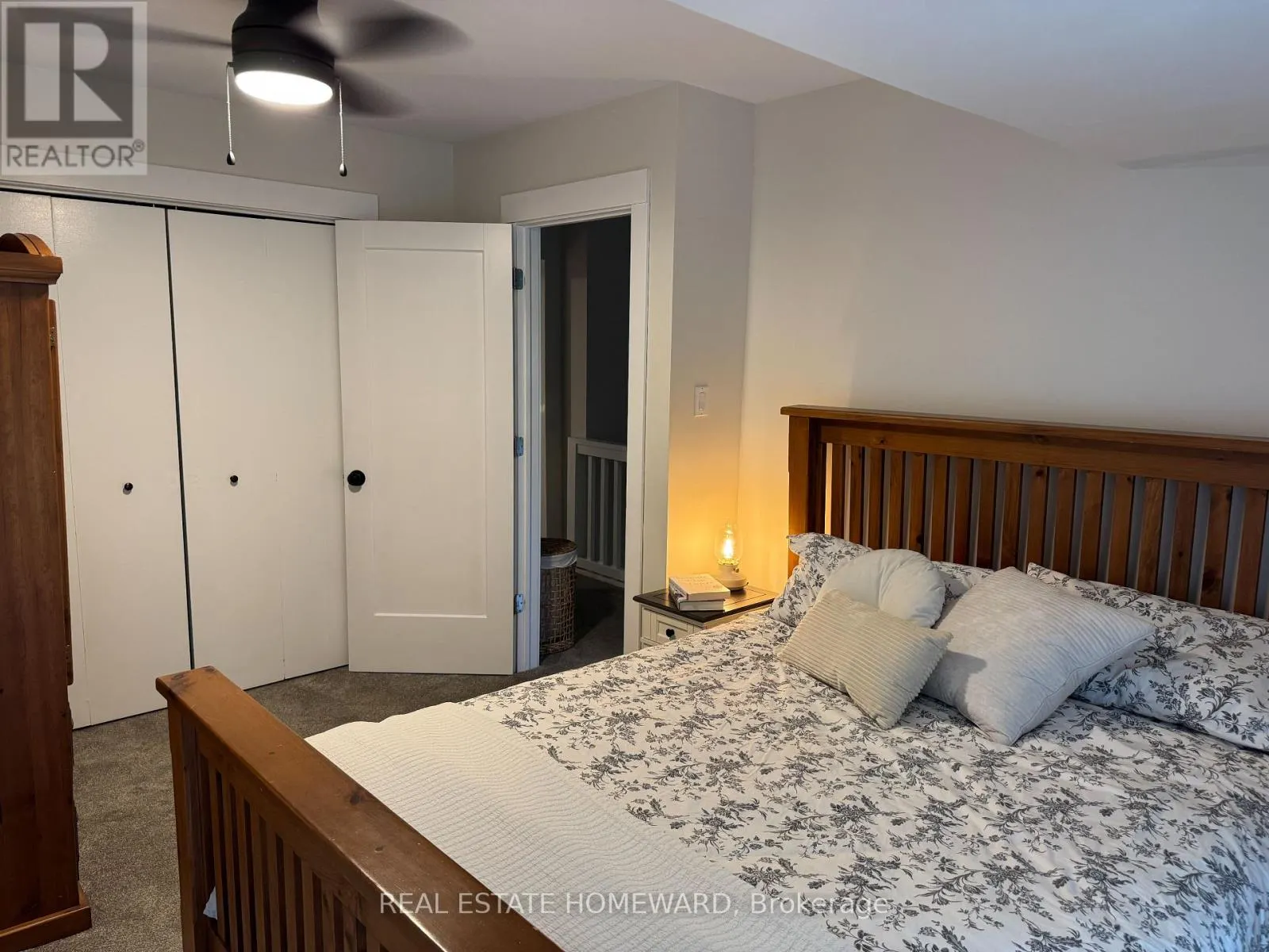 130 ESCARPMENT CRESCENT
