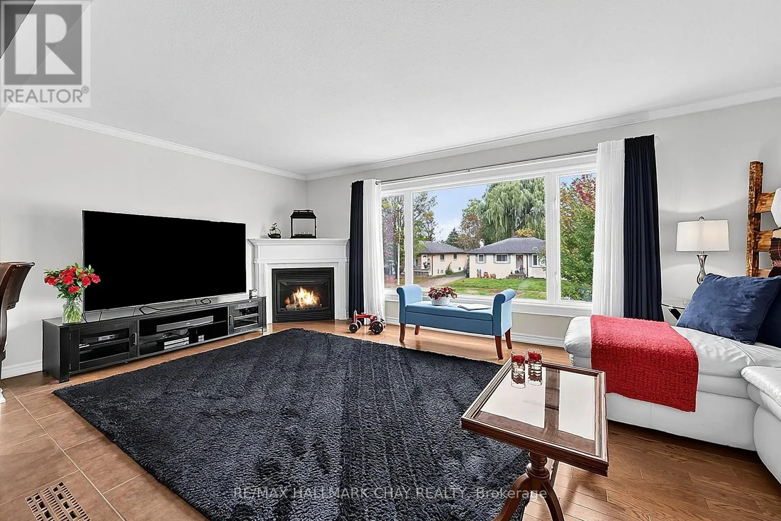 23 MARION CRESCENT