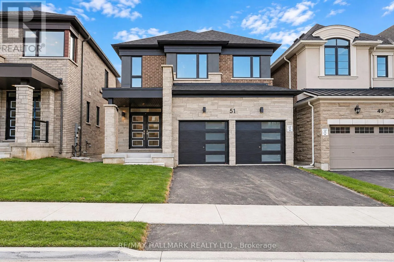 51 GRETZKY AVENUE