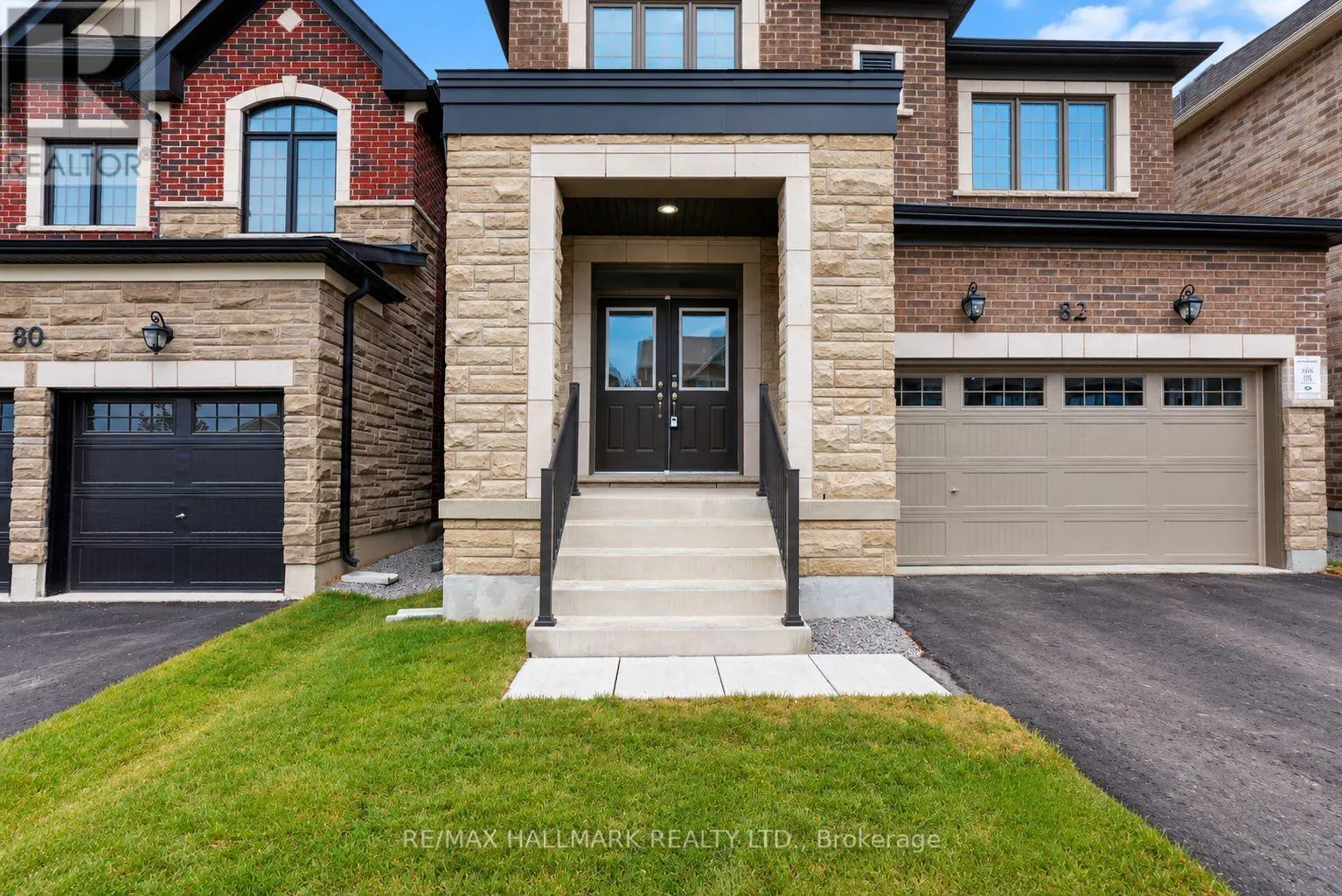 82 GRETZKY AVENUE