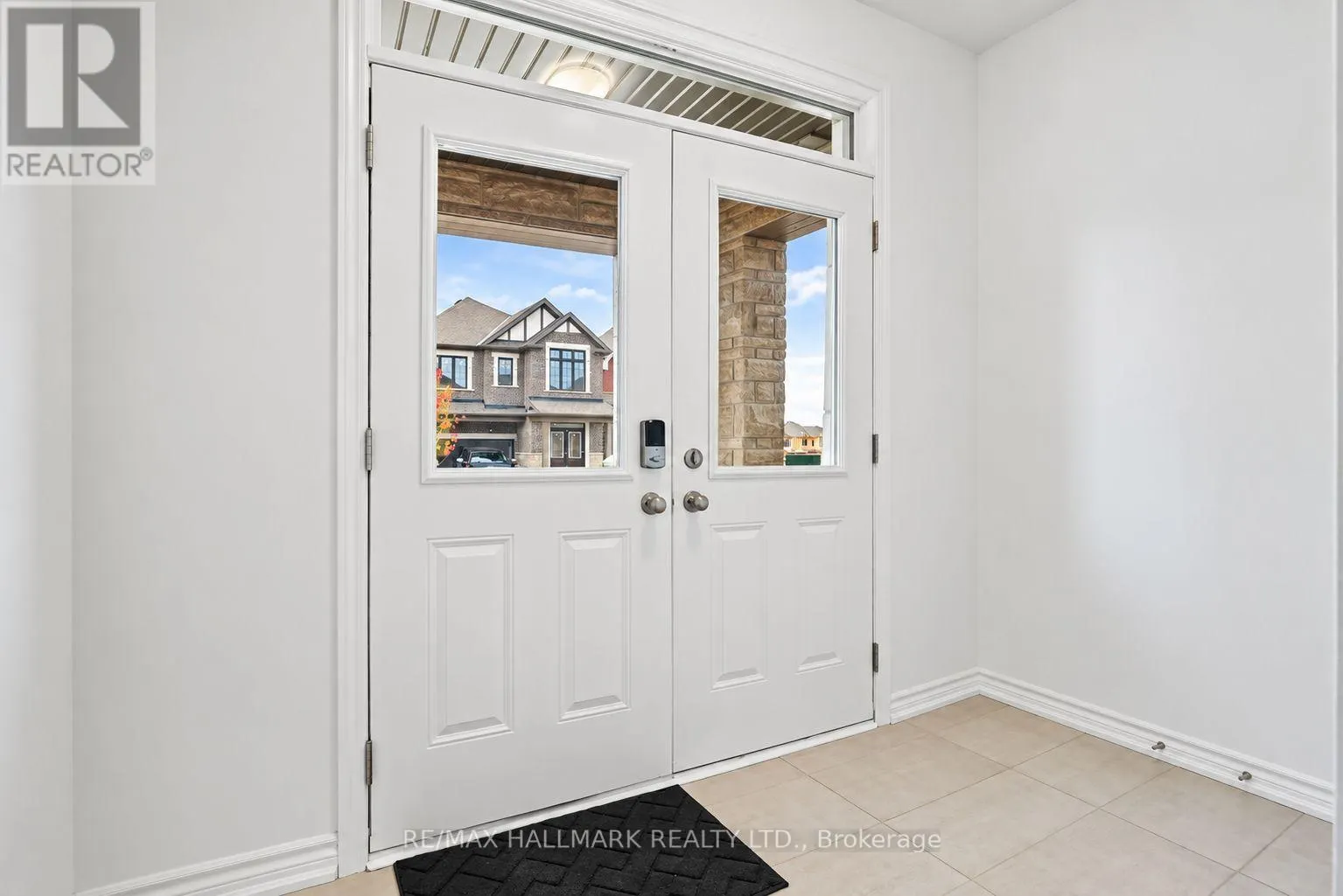 82 GRETZKY AVENUE