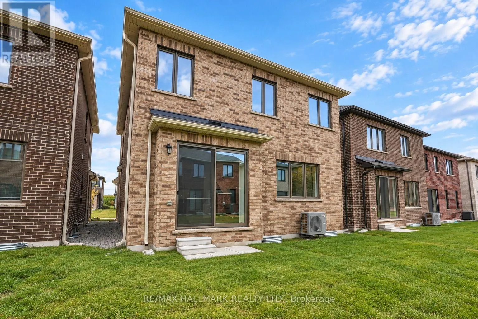84 GRETZKY AVENUE