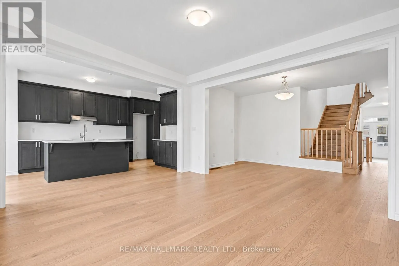 84 GRETZKY AVENUE