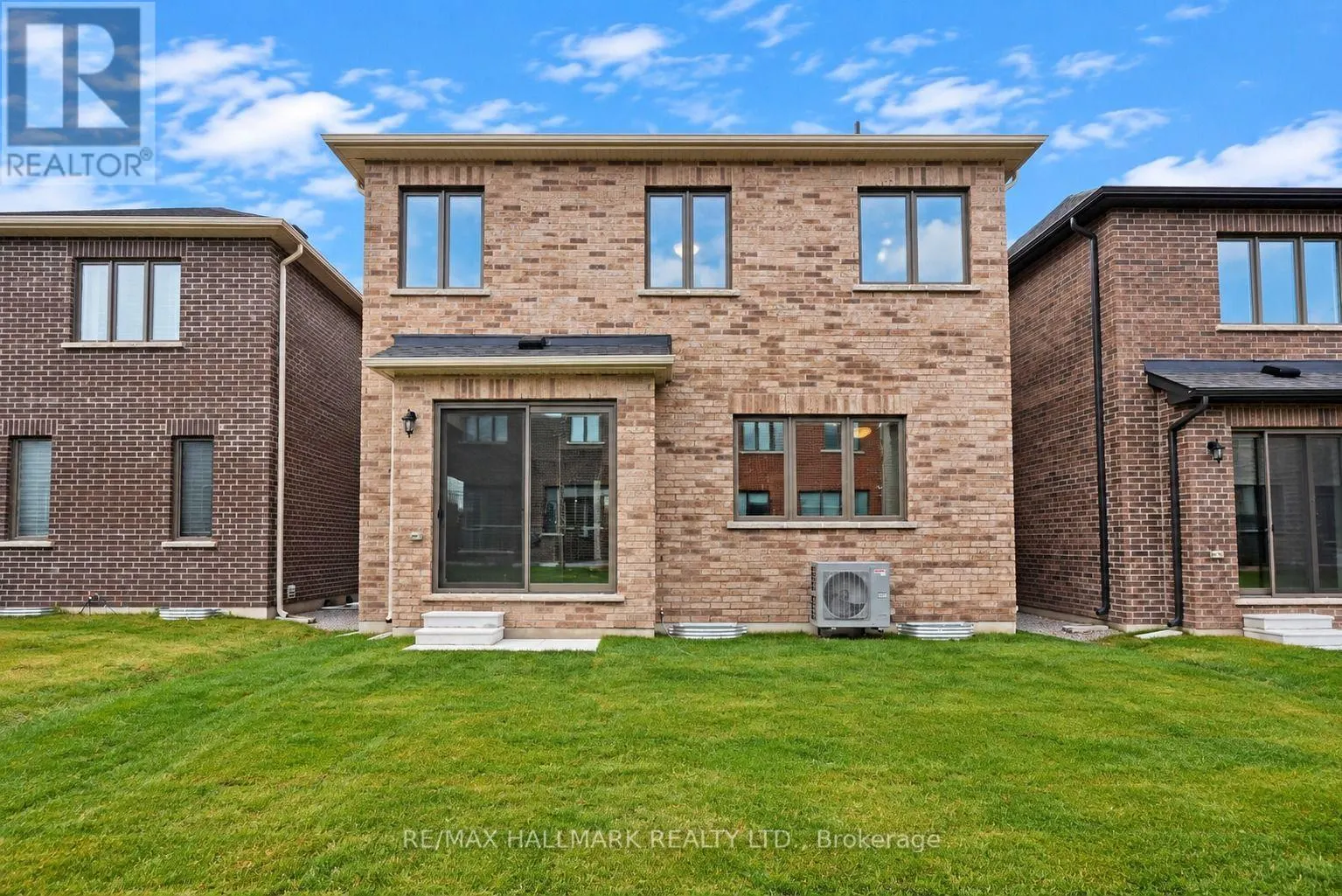 84 GRETZKY AVENUE