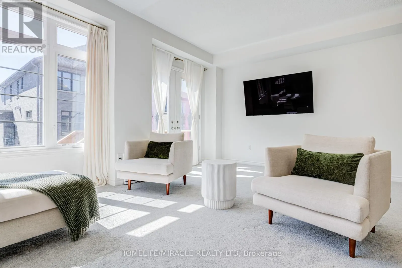 14 SASSAFRAS ROAD