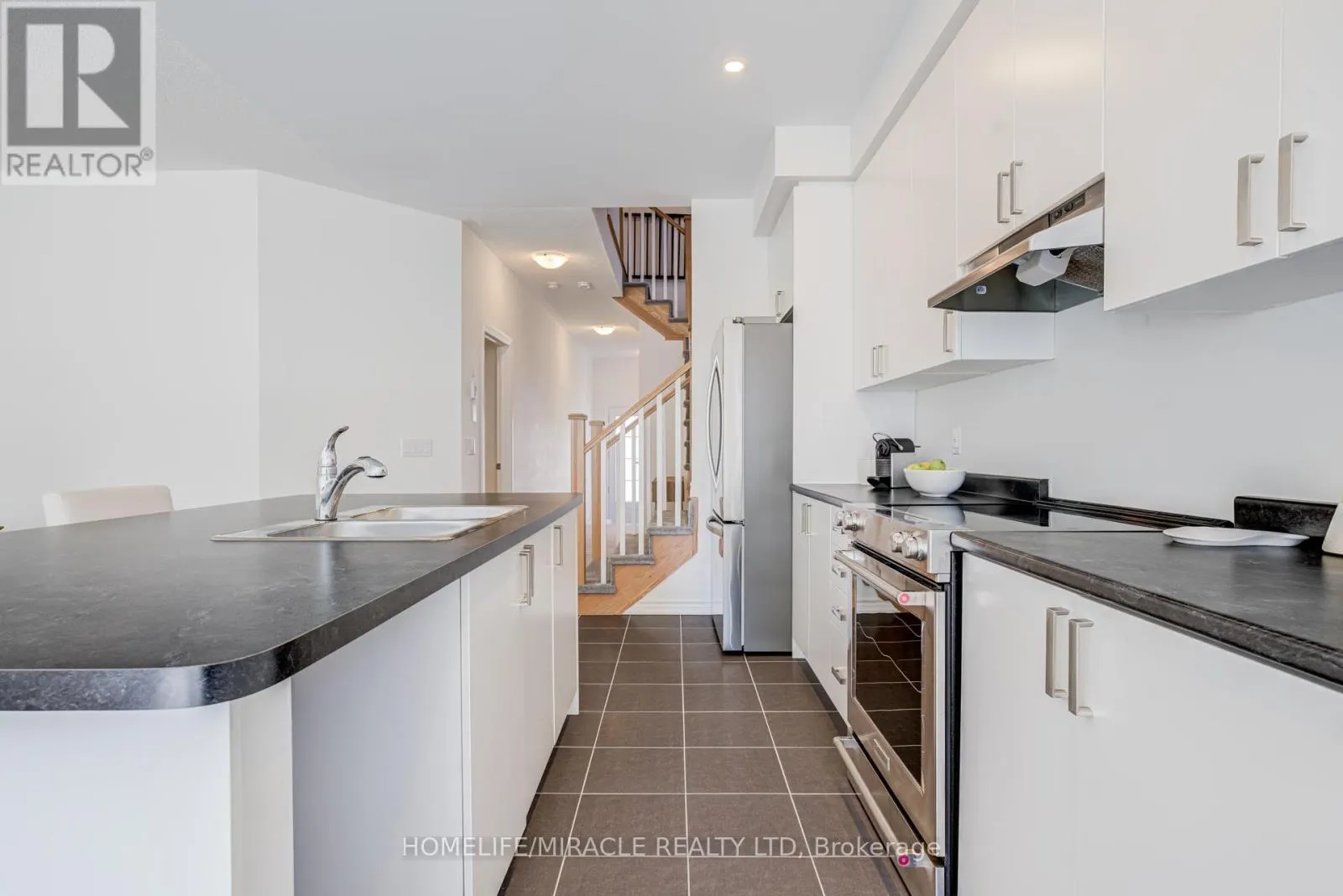 14 SASSAFRAS ROAD
