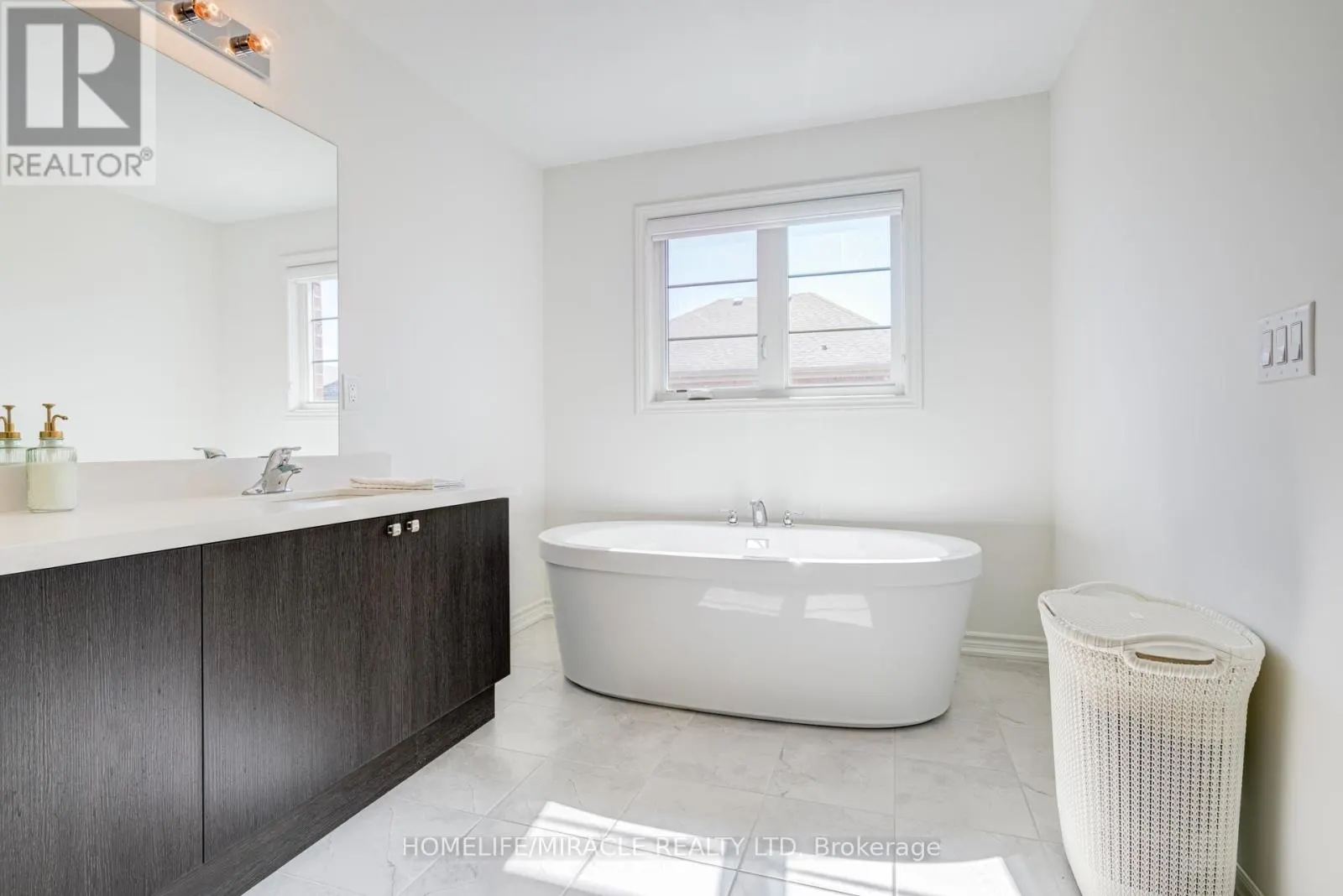 14 SASSAFRAS ROAD