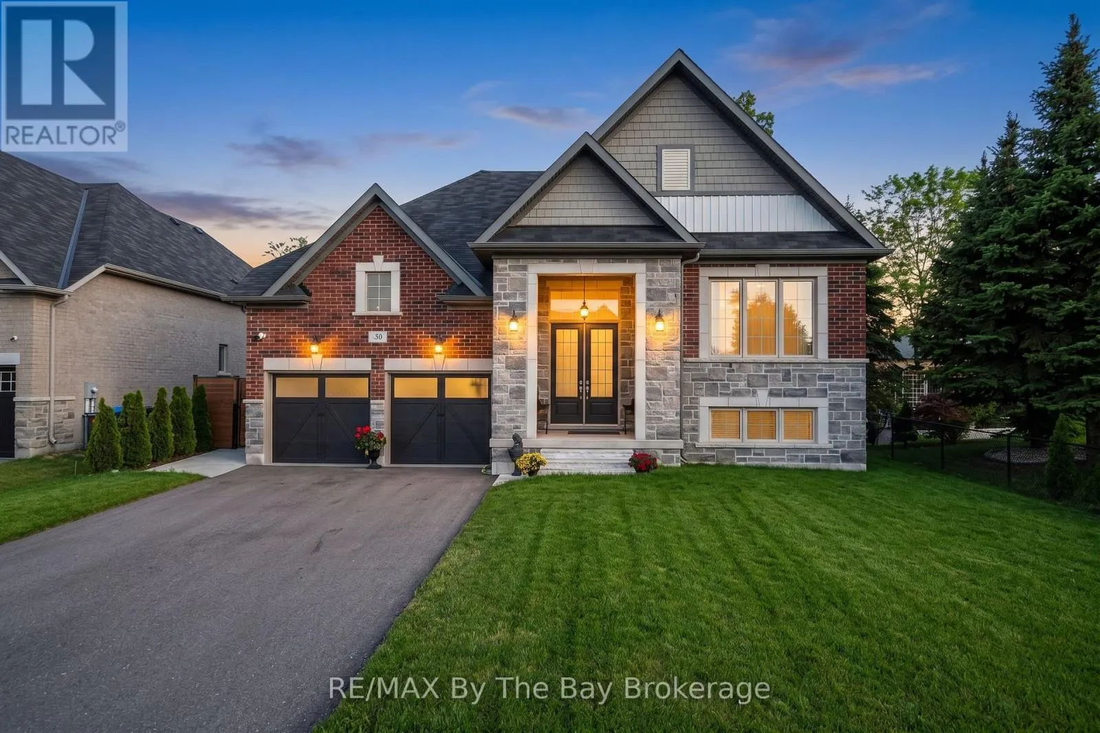 43 FAWNDALE CRESCENT