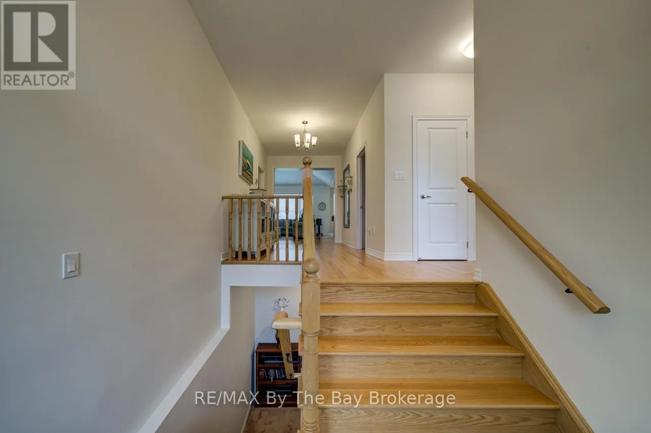 43 FAWNDALE CRESCENT