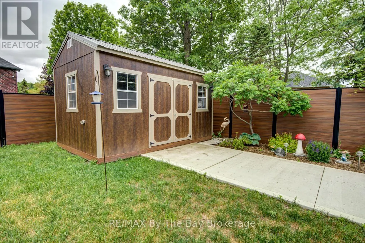 43 FAWNDALE CRESCENT