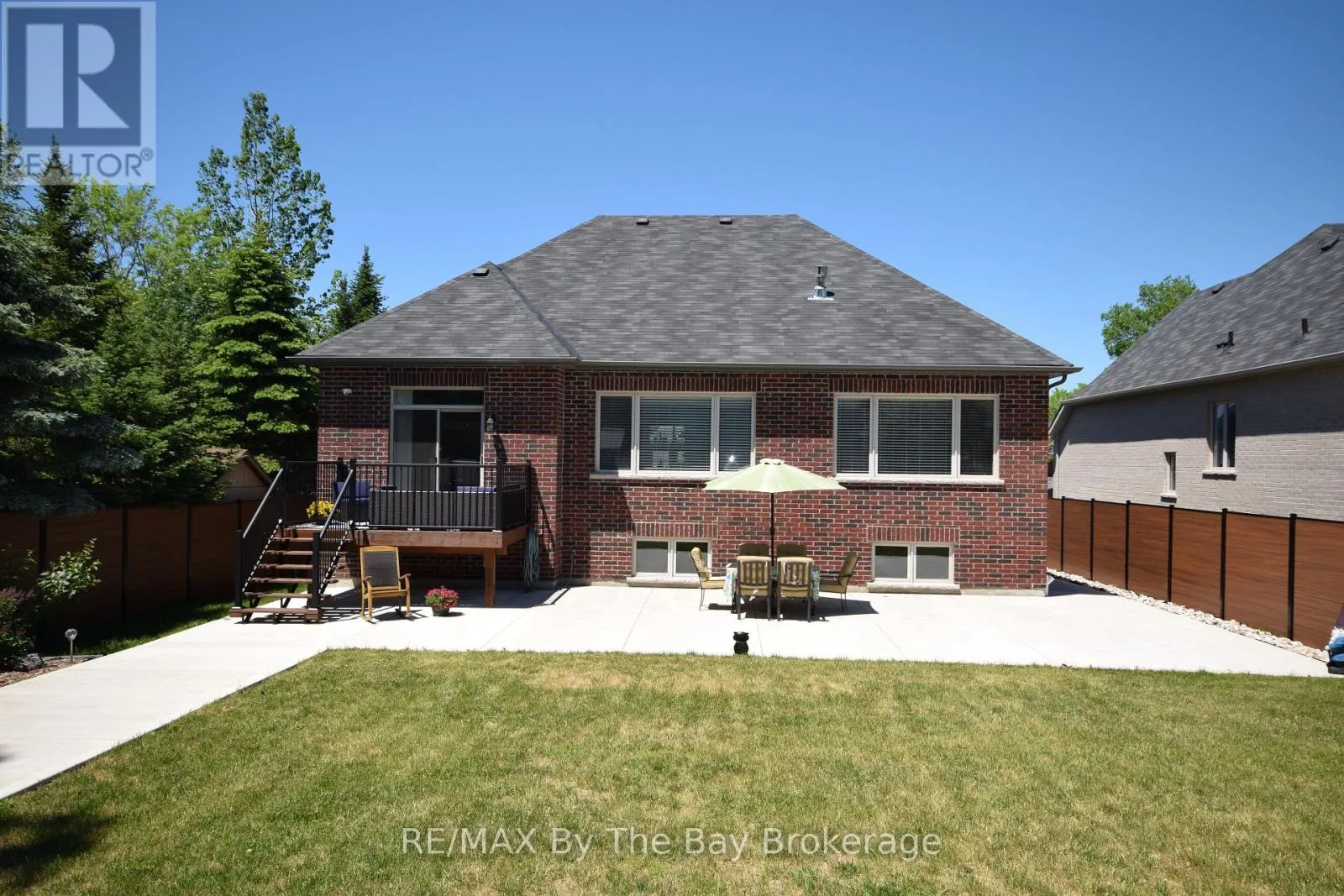 43 FAWNDALE CRESCENT