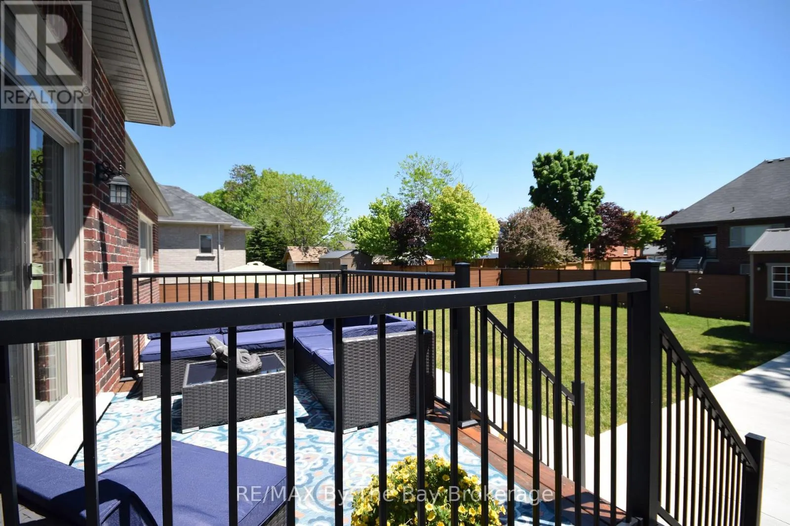 43 FAWNDALE CRESCENT