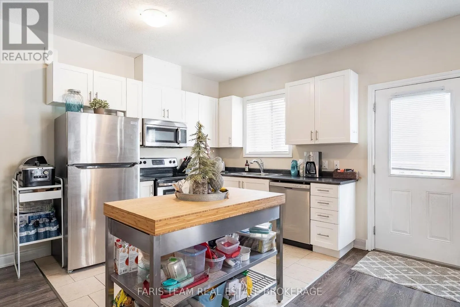 3114 EMPEROR DRIVE