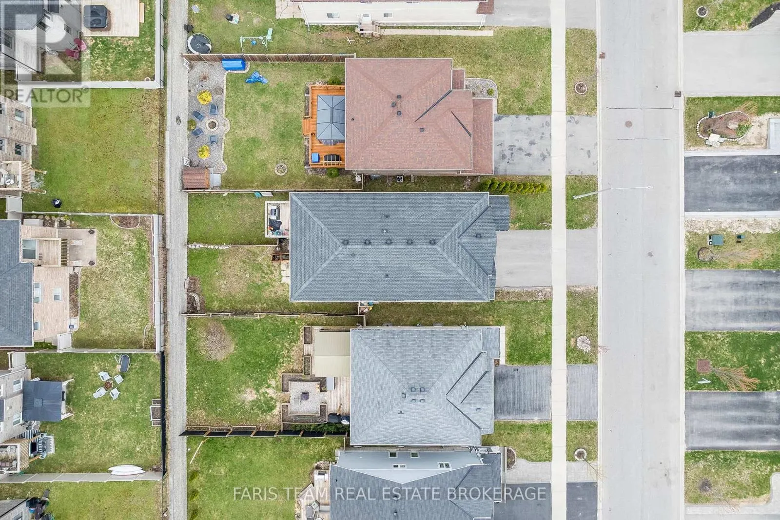 3114 EMPEROR DRIVE