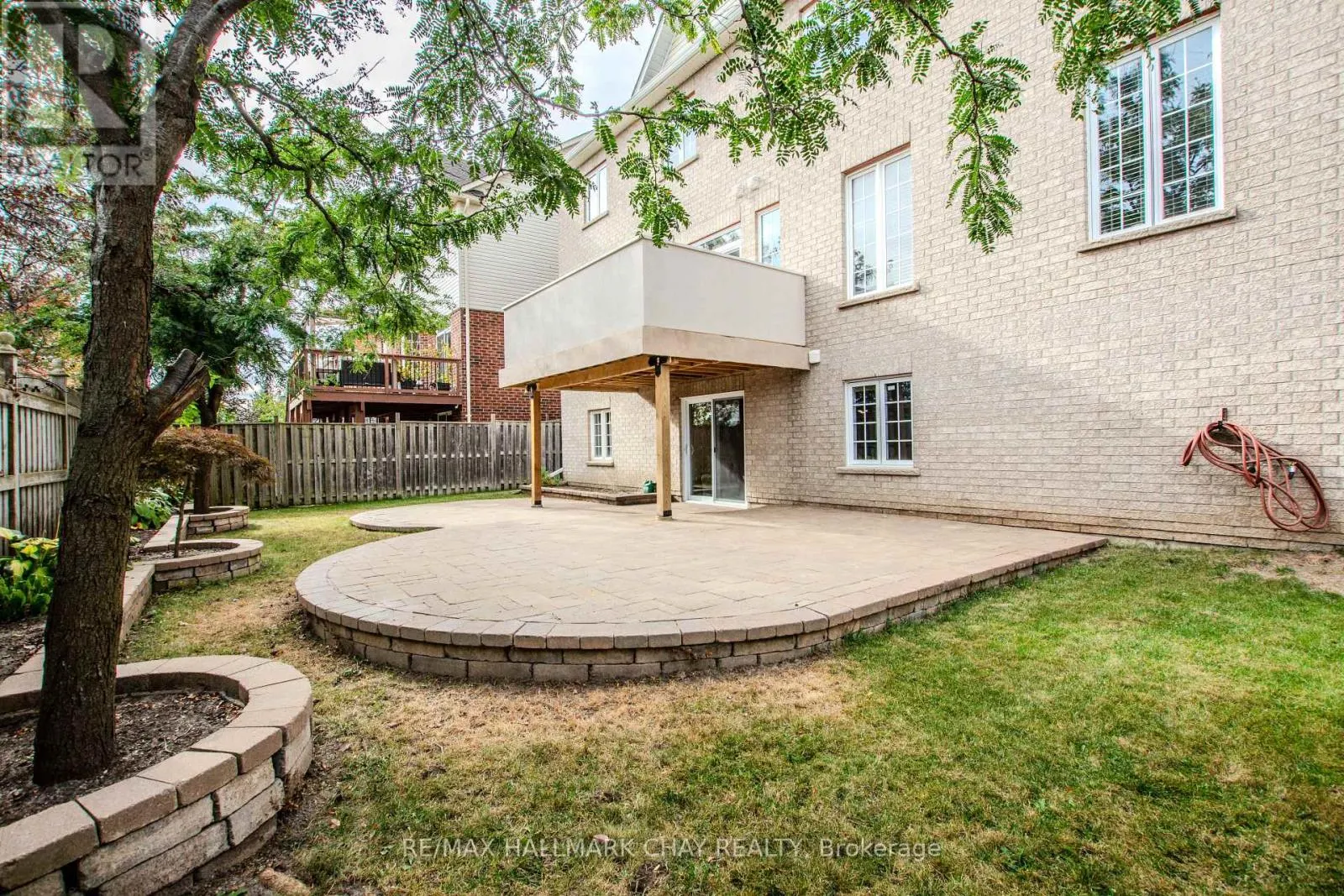 104 SUCCESSION CRESCENT