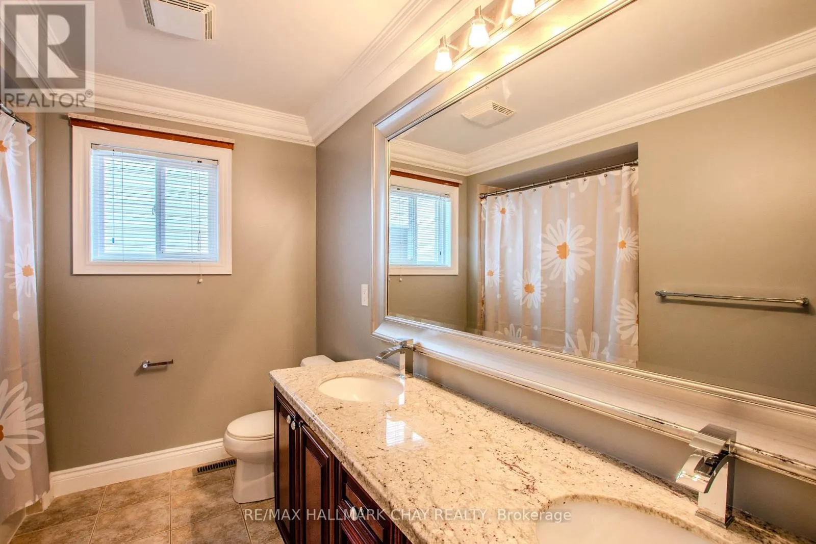 104 SUCCESSION CRESCENT