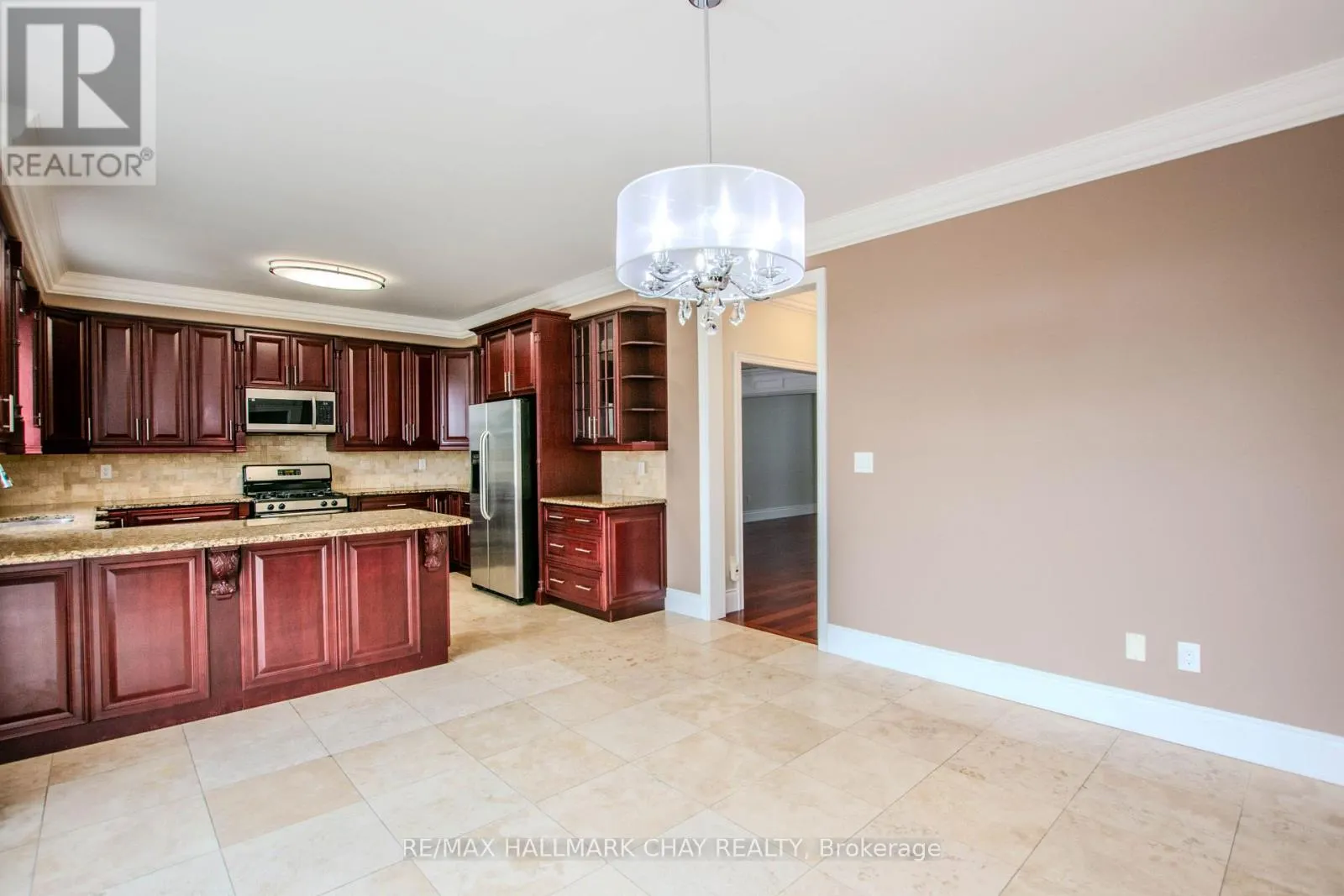 104 SUCCESSION CRESCENT