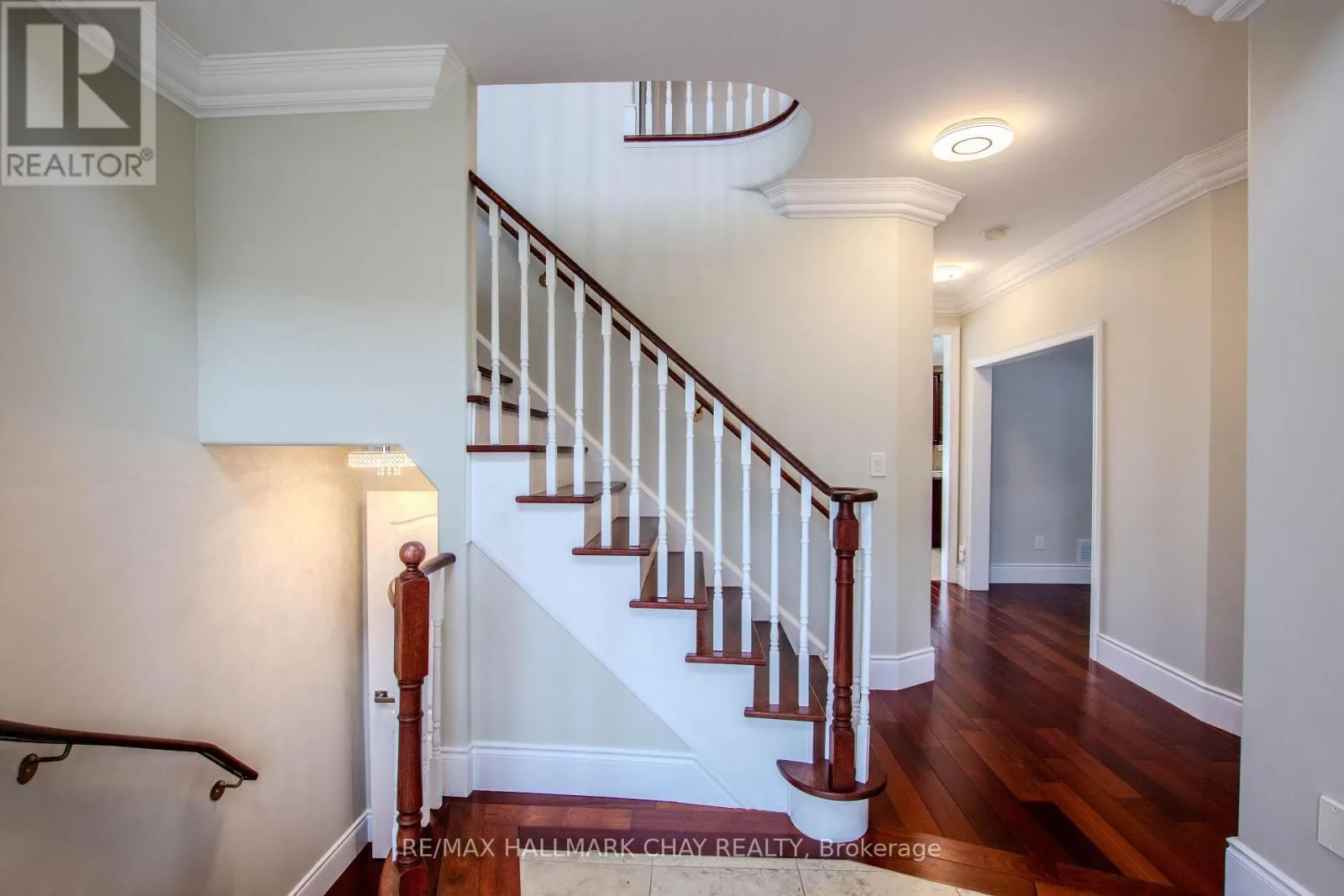 104 SUCCESSION CRESCENT