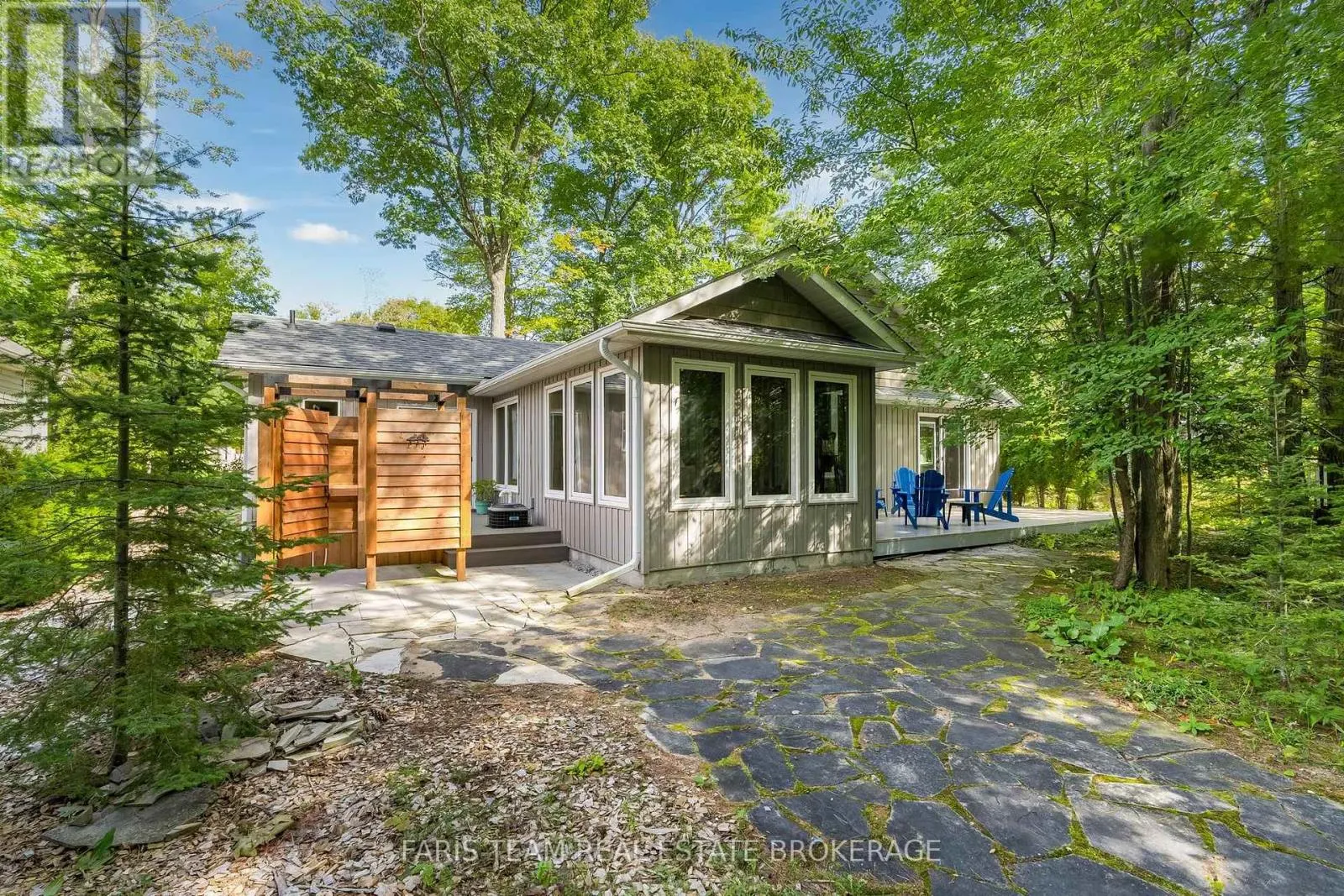 15 ROSEMARY ROAD